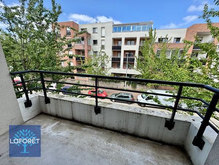 Apartment - Photo 2