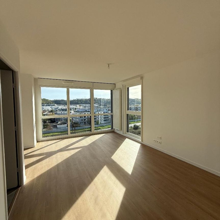 Location Appartement 1 pièce 32m² BORDEAUX 33100 - Photo 1