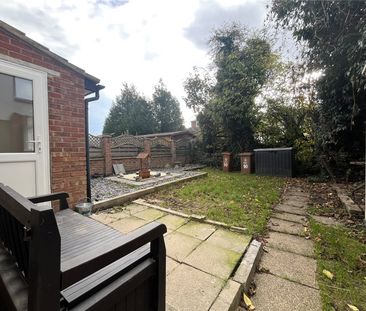 Okehampton Crescent, Welling, Kent, DA16 1DA - Photo 4