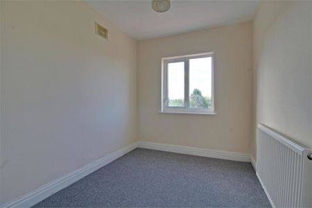 Holyhead Road, Coventry - - Photo 3