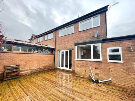 Everard Drive, Bradway, S17 4NE - Photo 3