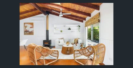 Modern Family Home In The Heart Of Clunes - Photo 2