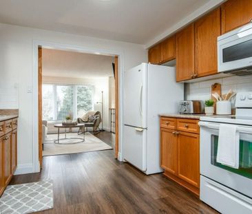 For Lease - 554 halberstadt Circle, Cambridge, Ontario - Photo 1