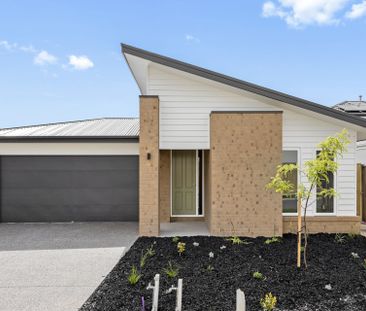 4 Holley Crescent Armstrong Creek VIC - Photo 6