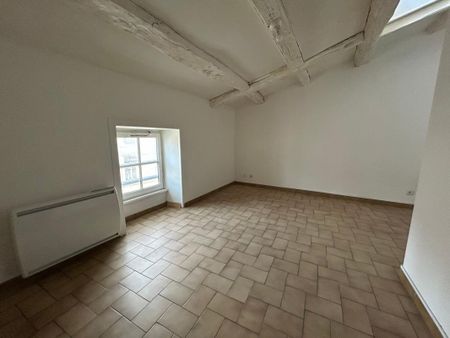 Location Appartement 2 pièces 42m² LA ROCHELLE 17000 - Photo 5