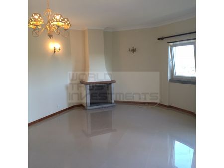 Moradia T3 em Lisboa - Photo 2