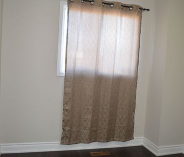 For Lease - 6 Dutch Crescent, Brampton, Ontario - Photo 5