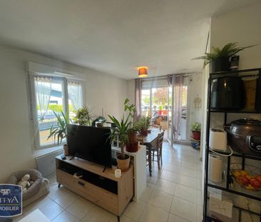 Location Appartement 2 pièces 39m² BOURG EN BRESSE 01000 - Photo 2