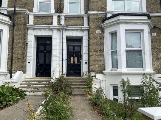 Sunny Gardens Road, Hendon, NW4 - Photo 1