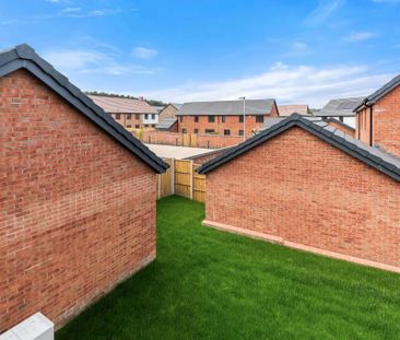 4 bedroom detached house to rent - Photo 1