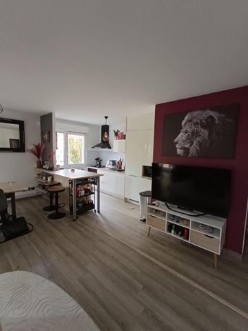 Location Appartement 2 pièces 54m² VILLERS LES NANCY 54600 - Photo 3