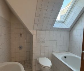 Gemütliche kleine Dachgeschosswohnung in Gießen - Foto 1