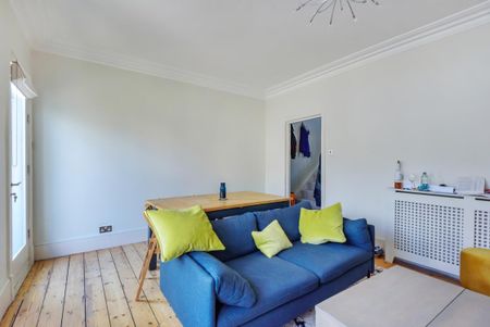 Burnfoot Avenue, London SW6 - Photo 2