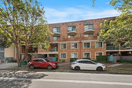 2/17 Willock Avenue, Miranda NSW 2228 - Apartment For Rent | Domain - Photo 4