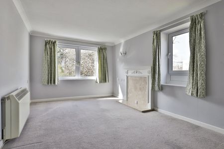 BH1, St. Peters Court, BH1 2JU, Bournemouth - Photo 5