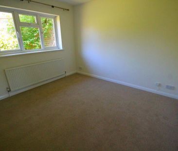 2 bedroom detached bungalow to rent - Photo 6