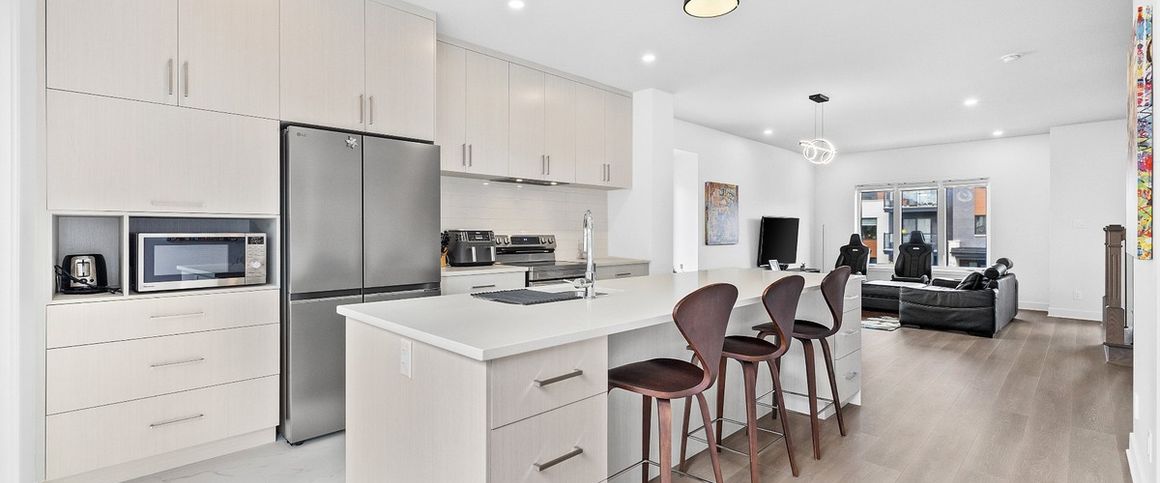 À louer / Maison à étages - Photo 1