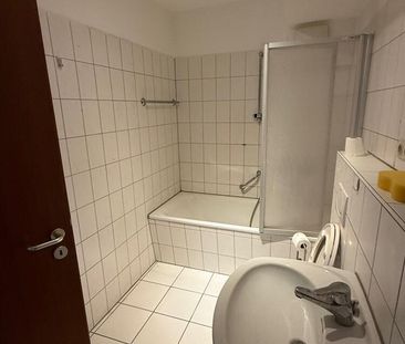 + Kaarst - Büttgen + renoviert + ca. 59 m² + 1. OG. + 2 Balkone + 1... - Foto 1