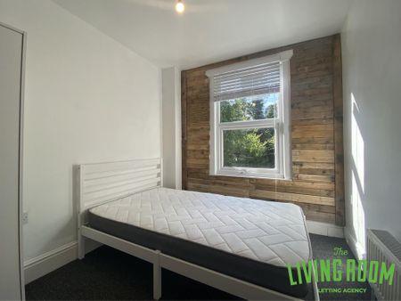 4 bedroom house to rent - Photo 3