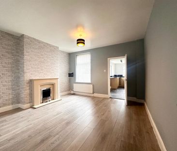 3 bed terraced house to rent in Dorset Street, Burnley, BB12 - Photo 4
