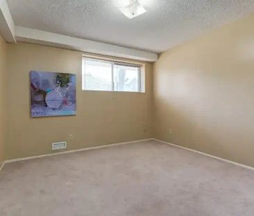 Cozy 2 bedroom basement suite | Calgary - Photo 1