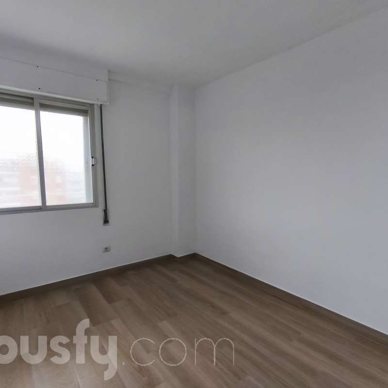 Piso de alquiler en Calle de Lima, ., La Avanzada - La Cueva - Photo 1