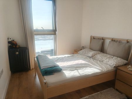 Room in a Shared Flat, Marsh Wall, E14 - Photo 2