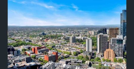 Immaculate fully furnished apartment with amazing view - Photo 3