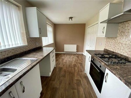 Elizabeth Way, Hartlepool, TS25 - Photo 3