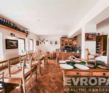 Pronájem bytu 1+kk 10 m² - Fotografie 6