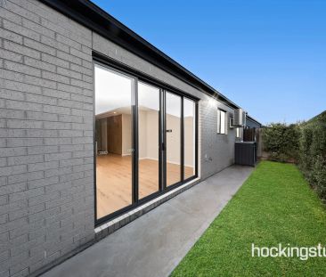 Modern 4-Bedroom Home in Peppercorn Estate! - Photo 2