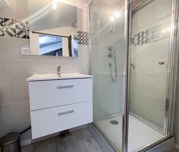 A louerMaison T2 Place mondésir - Photo 2