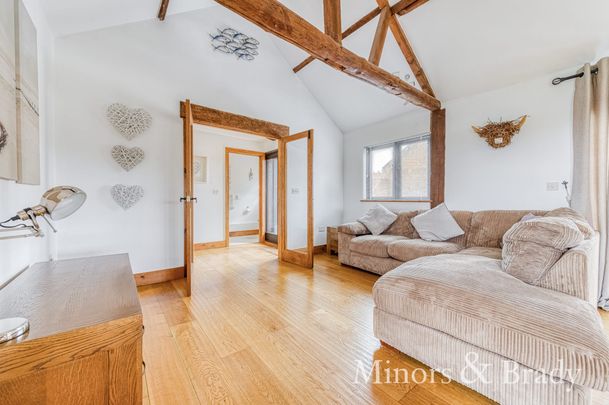 Sharp Street, Catfield - Photo 1