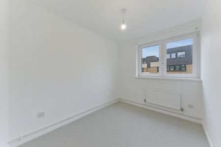 Ericcson Close, SW18, London - Photo 4