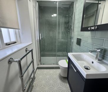 4 bedroom detached house to rent - Photo 3