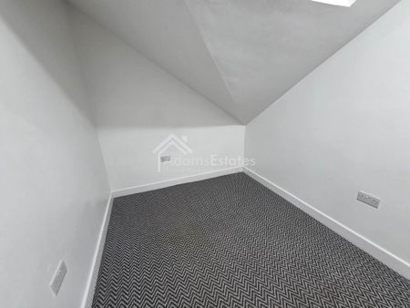 3 bedroom end of terrace house to rent - Photo 4