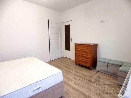 3 pok. + 2 balkony, w domku jednorodzinnym - Photo 2