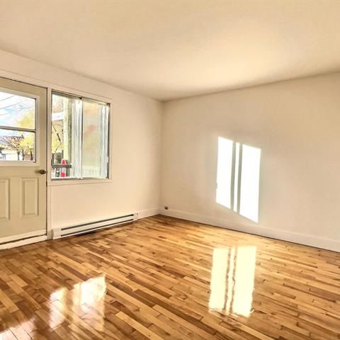 4590 Rue Bélanger - Photo 1