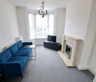 3 bedroom terraced house to rent - Photo 1