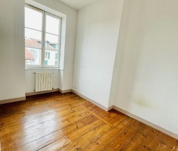 Ã? dÃ©couvrir ! T4 duplex de 78 m2 Rue Pannecau à louer de 4 pièce(... - Photo 2