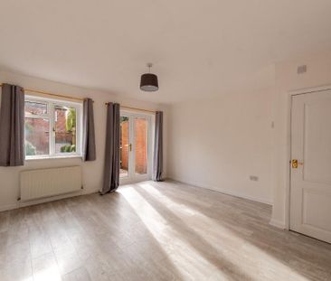 2 bedroom terraced house to rent - Photo 2