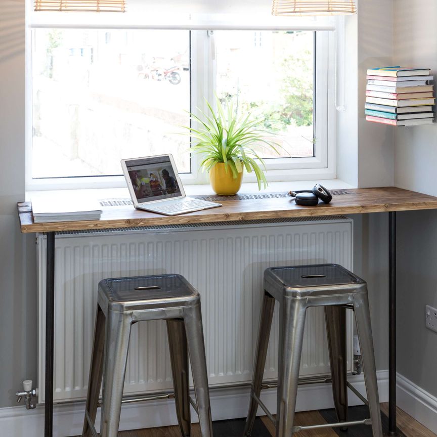 Join us at B-Hive Living Room 3 - Photo 1