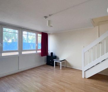 3 bedroom maisonette to rent - Photo 2