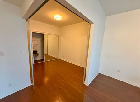 For Lease - 12 York Street Unit# 701, Toronto, Ontario - Photo 3