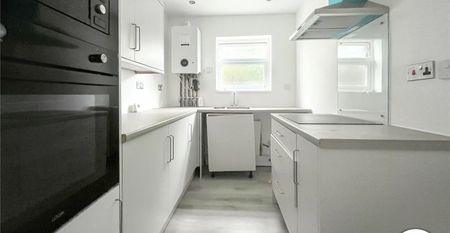 2 bedroom property to rent - Photo 2