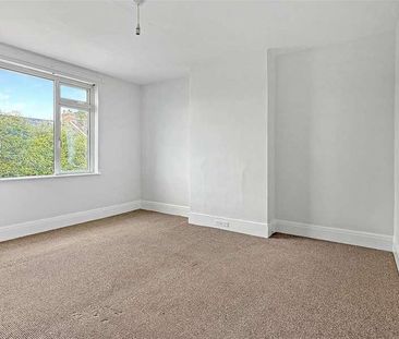 Priory Close, Barnstaple, N Devon, EX31 - Photo 4