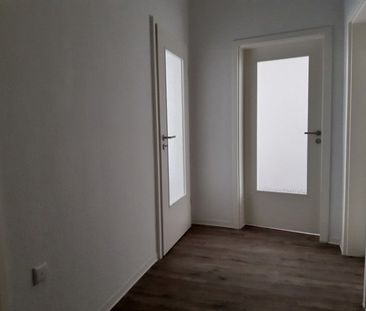 Stop! Ansprechende 2-Zimmer-Wohnung - Foto 4