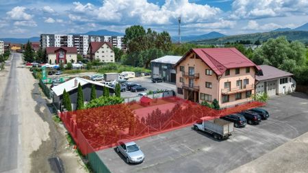 Vilă de închiriat în Zărnești – 9 camere, ideală ... - Fotografie 5
