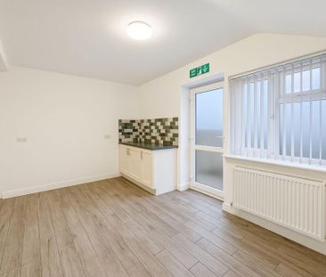 6 bedroom semi-detached house to rent - Photo 6