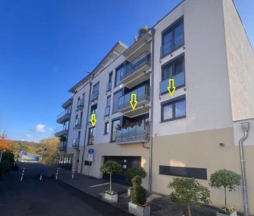 Luxeriöse 4-Zimmer-Stadtwohnung mit Aufzug, Einbauküche, 2 Balkone ... - Photo 1